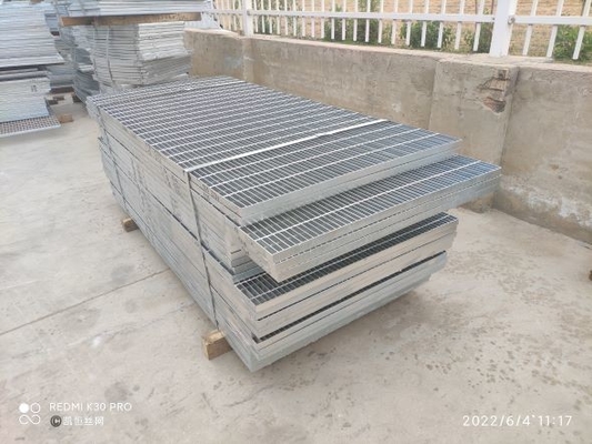 Karbon Çelik Sıcak Daldırma Galvanizli Özelleştirilmiş Beyaz Gümüş Çelik Metal Izgara