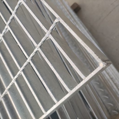 Özelleştirilmiş Gümüş Beyaz Çelik Metal Izgara Korozyon Önleyici