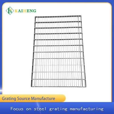 Q235 Güvercin Kulübesi İçin Sıcak Daldırma Galvanizli Metal Izgara Zemin Izgarası