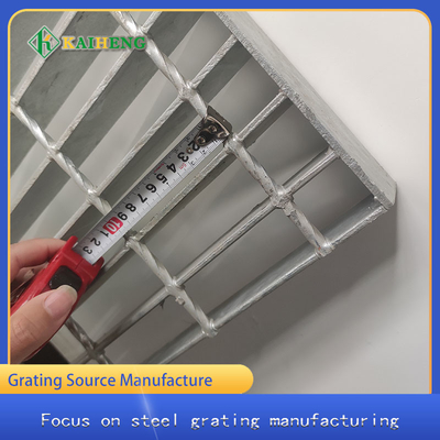 Rafineri için Antiskid Gümüş Beyaz Galvanizli Metal Izgara çubuk ızgara