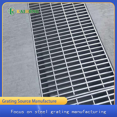 Gümüş Beyaz Galvanizli Metal Çelik Izgara Kapak Plakası